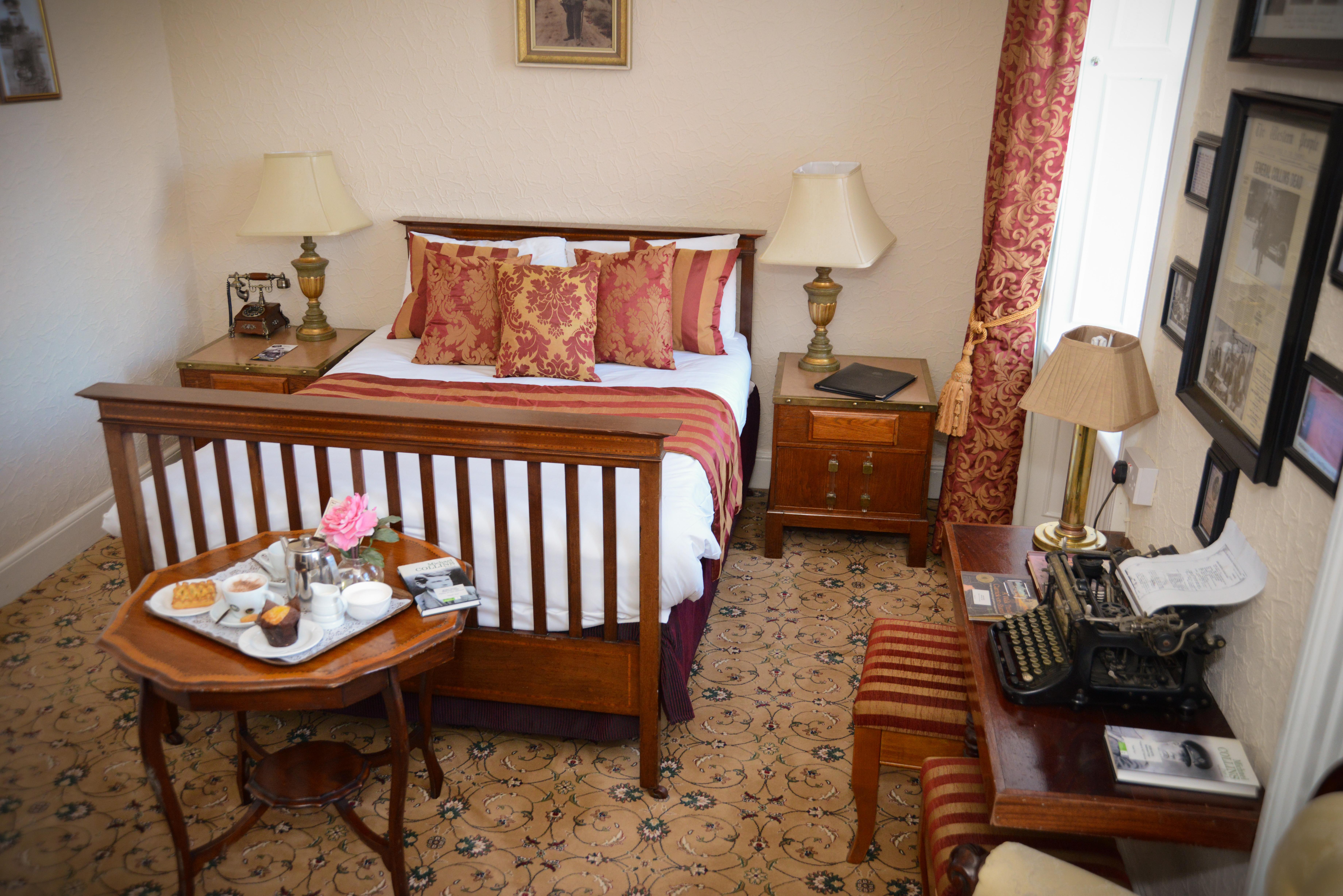 Bush Hotel County Leitrim Exterior photo