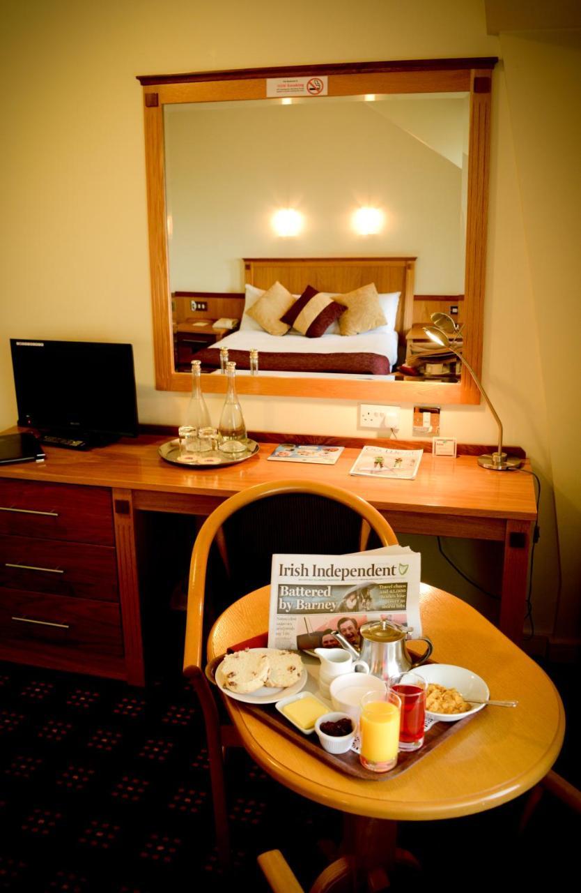 Bush Hotel County Leitrim Exterior photo